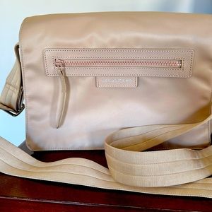 Longchamp medium crossbody messenger. New without tags. Never used.